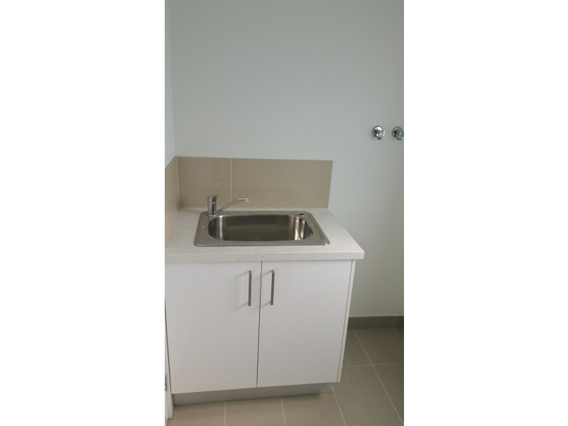 2/110 Porter Rd, Heidelberg Heights VIC 3081