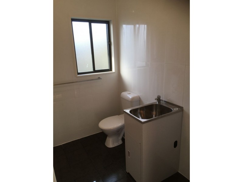 693a Pacific Highway, Kanwal NSW 2259