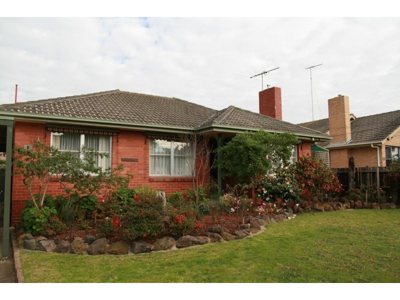 6 Olney Avenue, Thomson VIC 3219