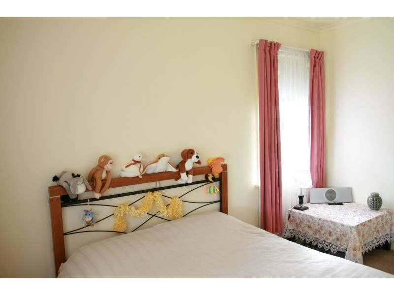 6 Olney Avenue, Thomson VIC 3219