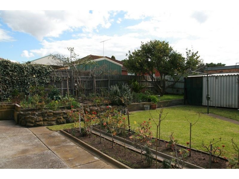 6 Olney Avenue, Thomson VIC 3219