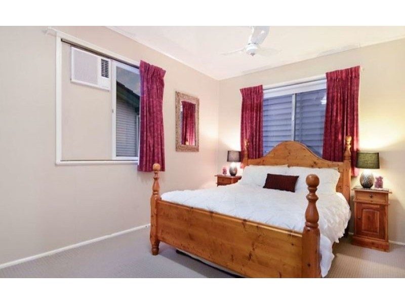 29 Camelia Avenue, Everton Hills QLD 4053