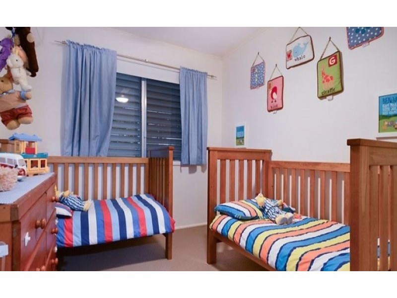 29 Camelia Avenue, Everton Hills QLD 4053