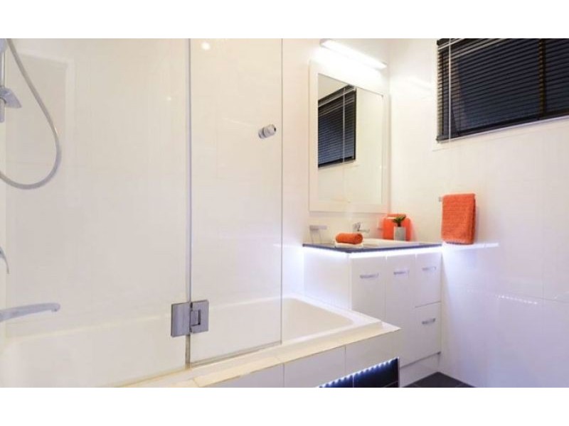 29 Camelia Avenue, Everton Hills QLD 4053