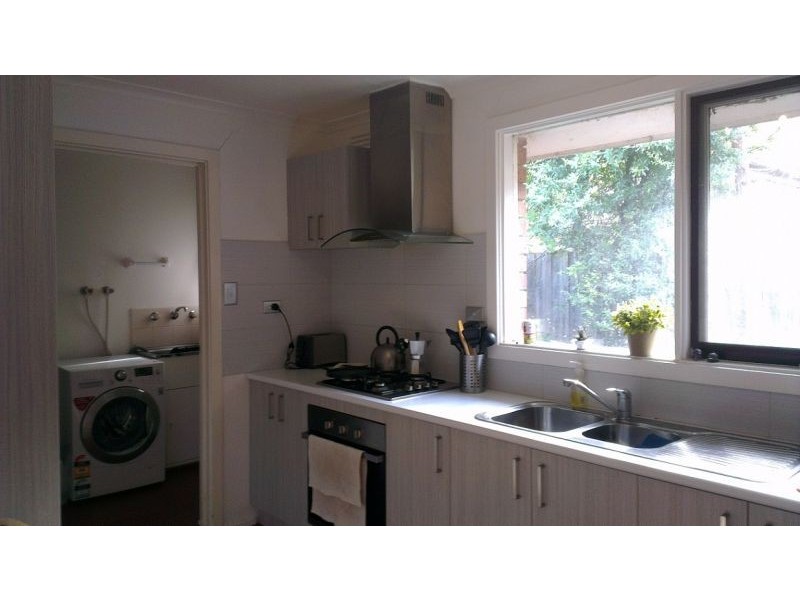 2/16 Darebin Street, Heidelberg VIC 3084