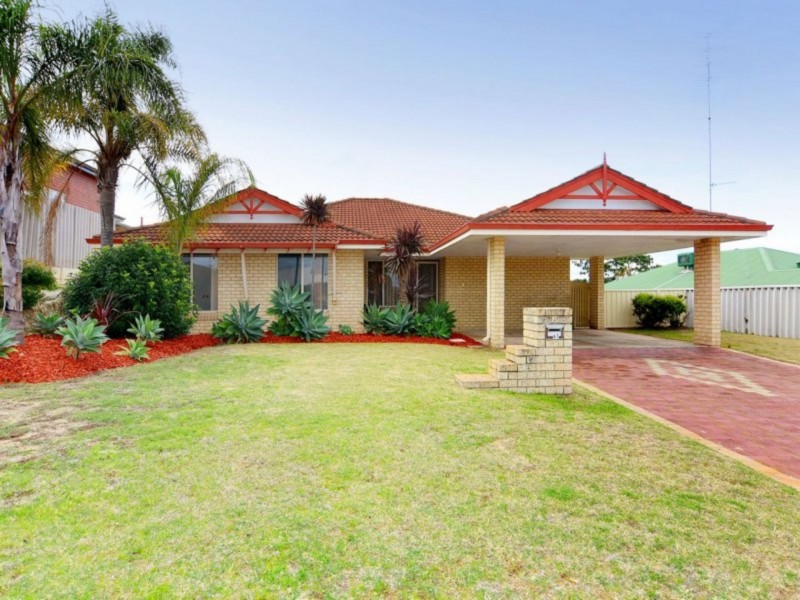 67 Barnes Ave, Australind WA 6233