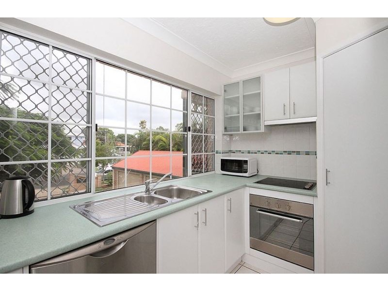 4/73 Derby St, Coorparoo QLD 4151