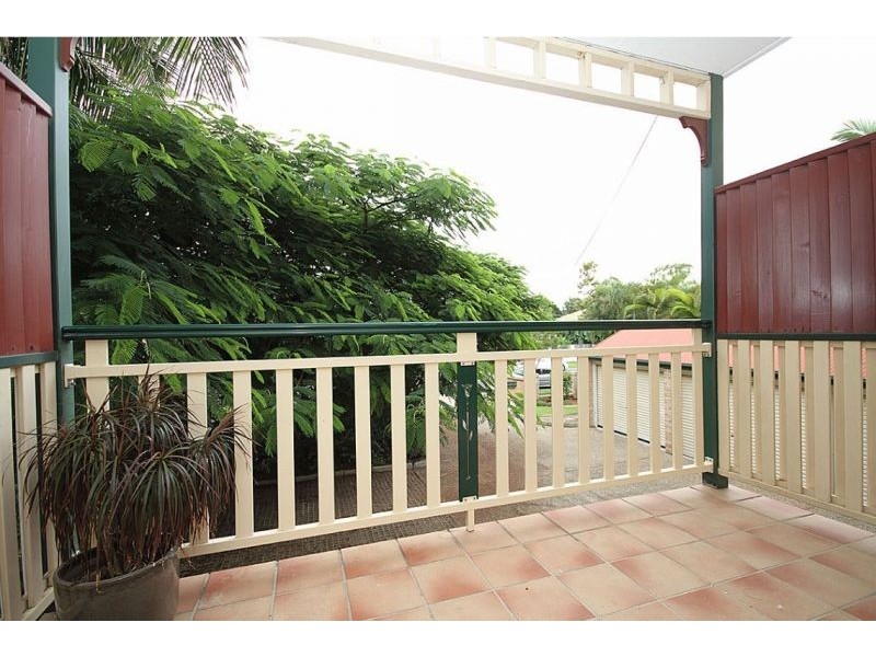4/73 Derby St, Coorparoo QLD 4151