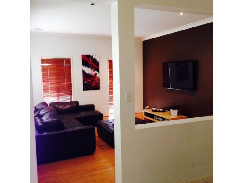 16 Coffeebush Court, Reedy Creek QLD 4227