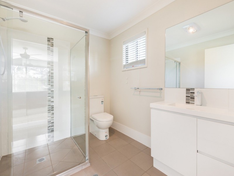 19 Oxley Circuit, Daisy Hill QLD 4127