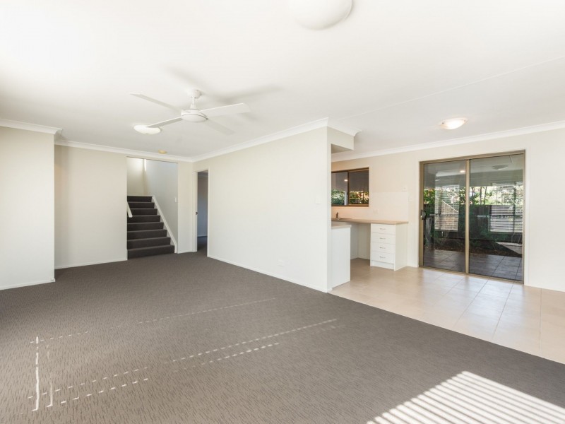 19 Oxley Circuit, Daisy Hill QLD 4127