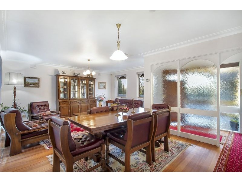 60 Sinclair Road, Bayswater VIC 3153