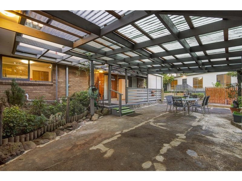 60 Sinclair Road, Bayswater VIC 3153