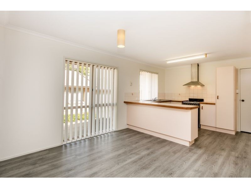 4/23 Henty Drive, Redbank Plains QLD 4301
