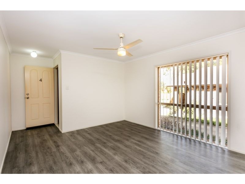 4/23 Henty Drive, Redbank Plains QLD 4301