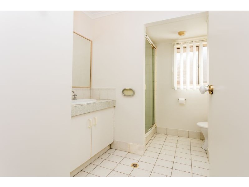 4/23 Henty Drive, Redbank Plains QLD 4301