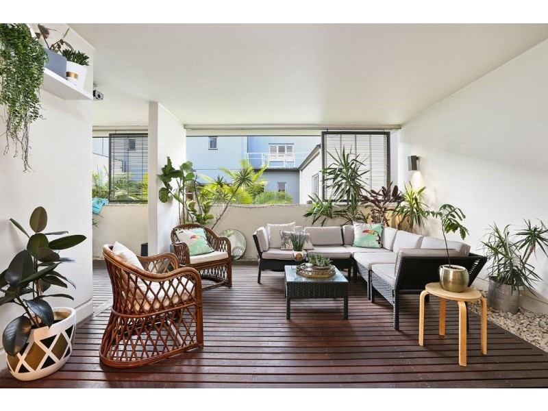 213/2-4 Powell Street, Waterloo NSW 2017