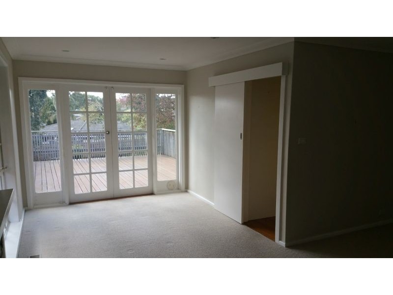 19 Ascot St, Doncaster East VIC 3109