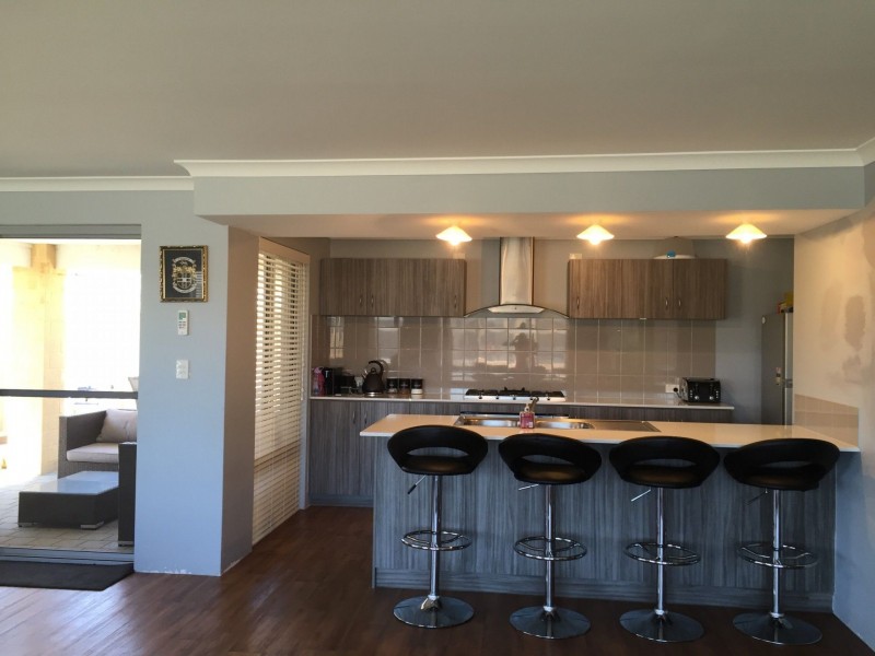 Wattle Grove WA 6107