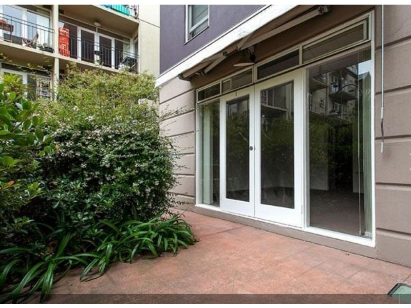 1/120 Sturt Street, Southbank VIC 3006