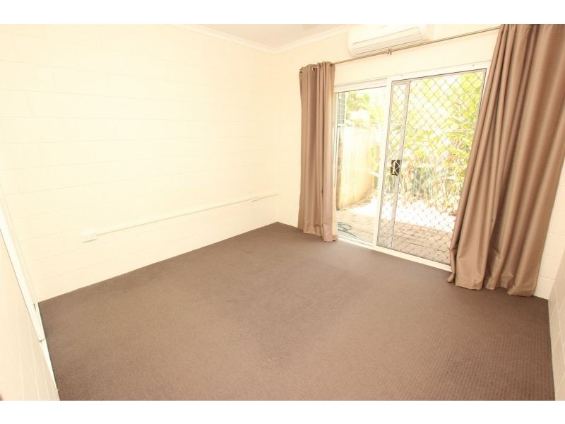 4/66 Little Street, Manunda QLD 4870