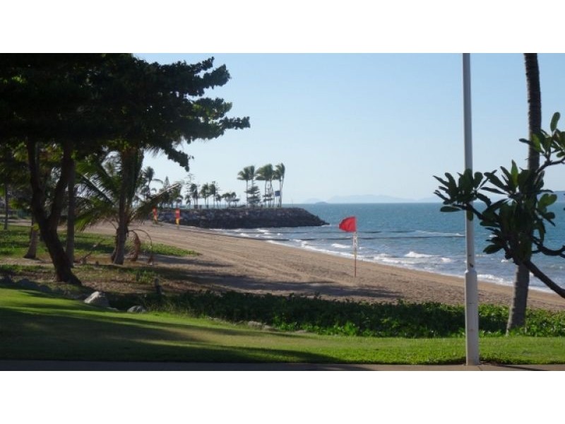 163/8 Eyre Street, North Ward QLD 4810