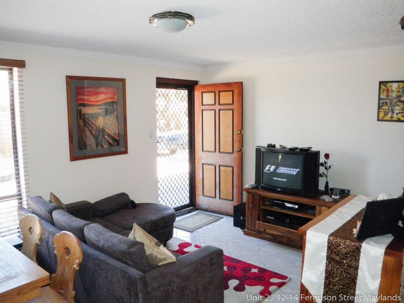 2/12 Ferguson Street, Maylands WA 6051