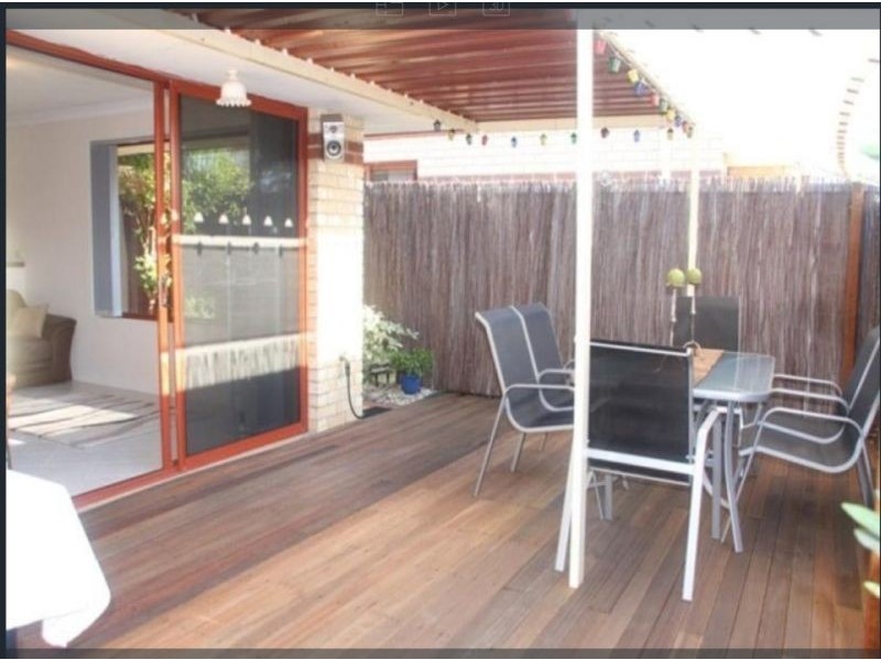 4/36 Crawford Street, Cannington WA 6107