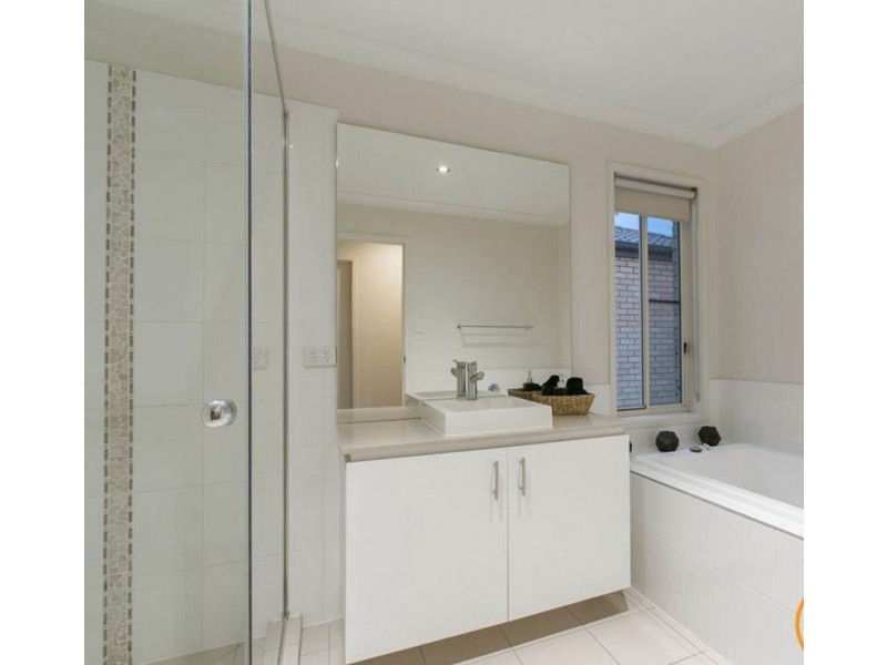 17a Brenda Street, Morningside QLD 4170
