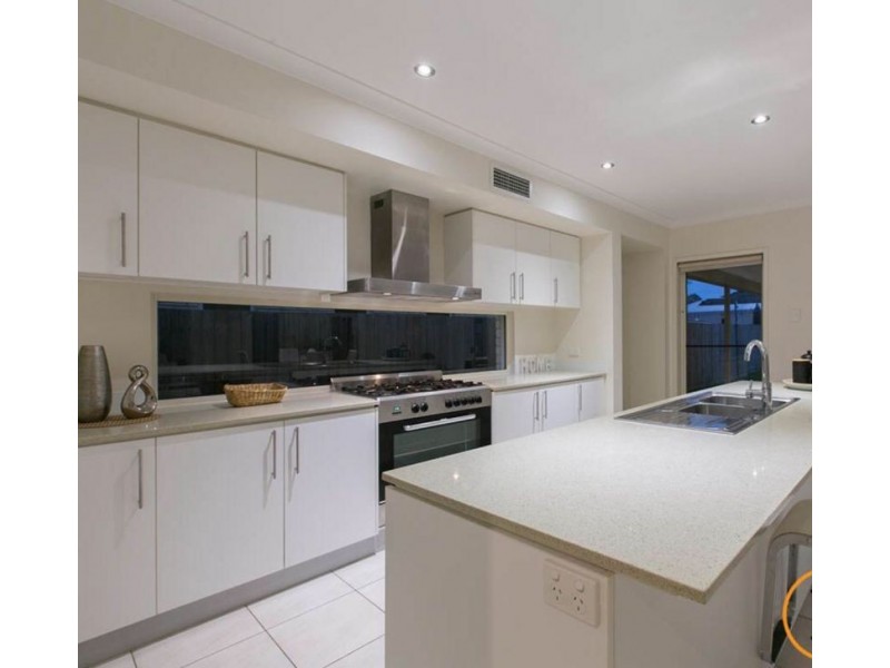 17a Brenda Street, Morningside QLD 4170