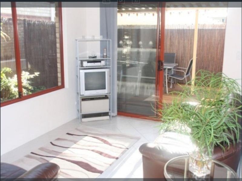 36 Crawford Street, Cannington WA 6107