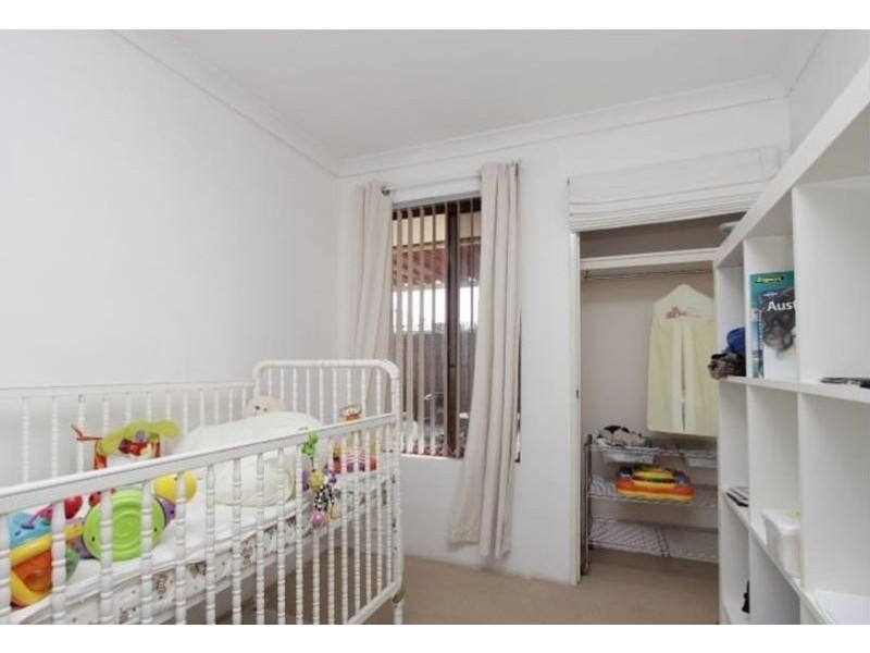 36 Crawford Street, Cannington WA 6107