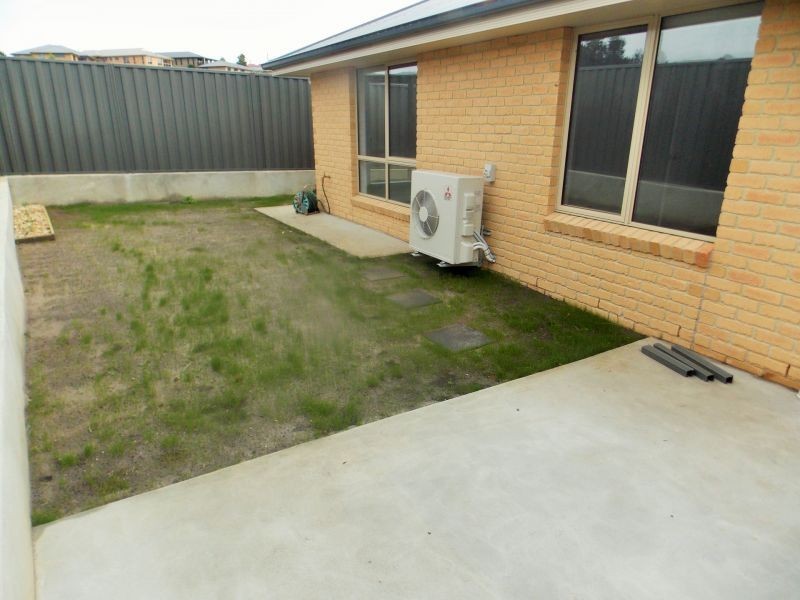30 Dana Drive, Devonport TAS 7310