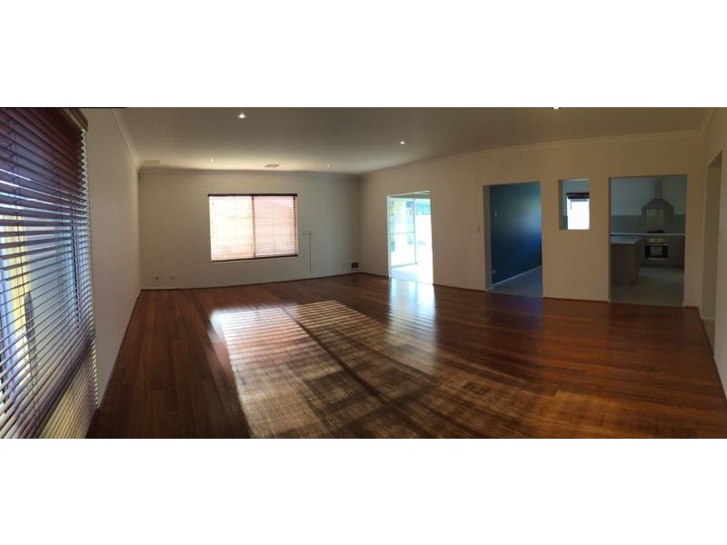 12 Piermont Avenue, Burns Beach WA 6028