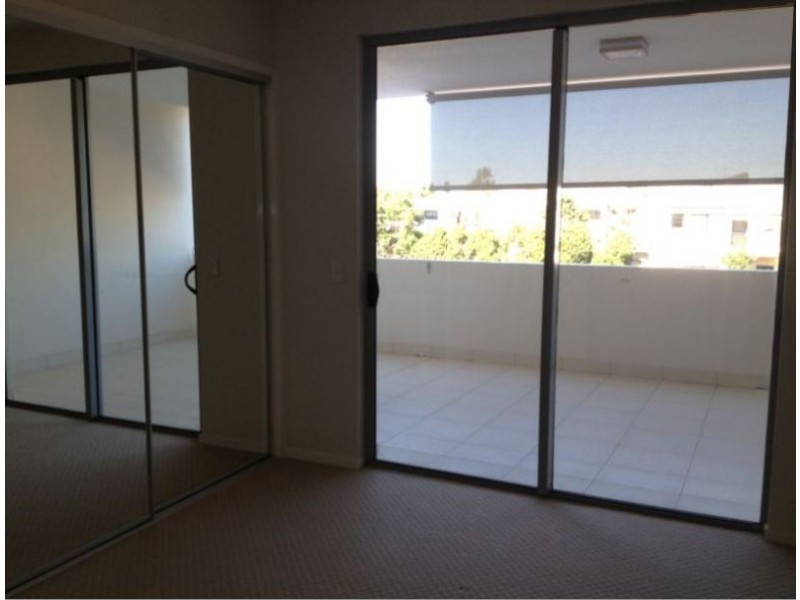 12/18 Barramul Street, Bulimba QLD 4171