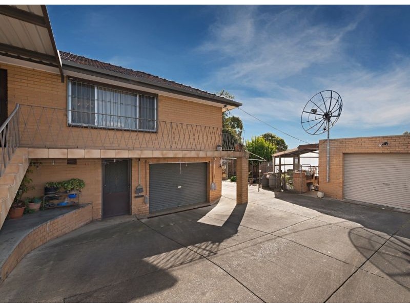 44 Yarra Ave, Reservoir VIC 3073