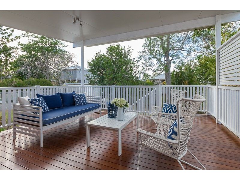 98 Milsom Street, Coorparoo QLD 4151