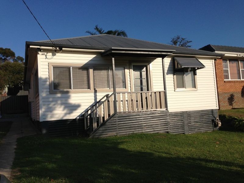 8 Willis St, Charlestown NSW 2290