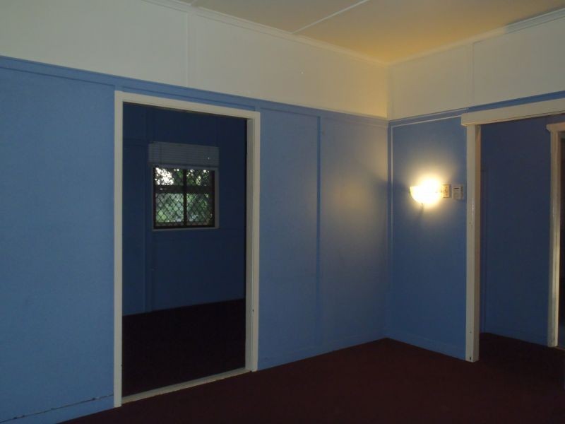 1/6 Glebe Road, Newtown QLD 4305