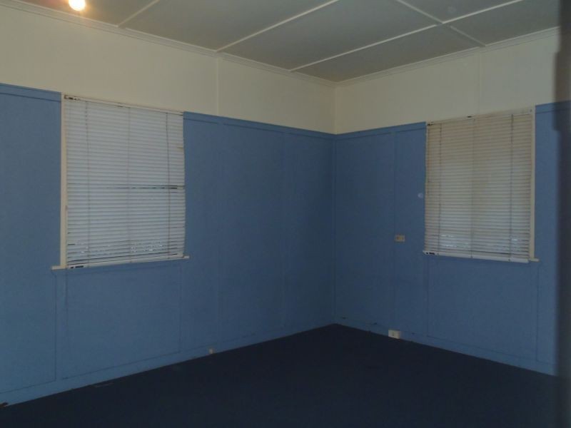 1/6 Glebe Road, Newtown QLD 4305