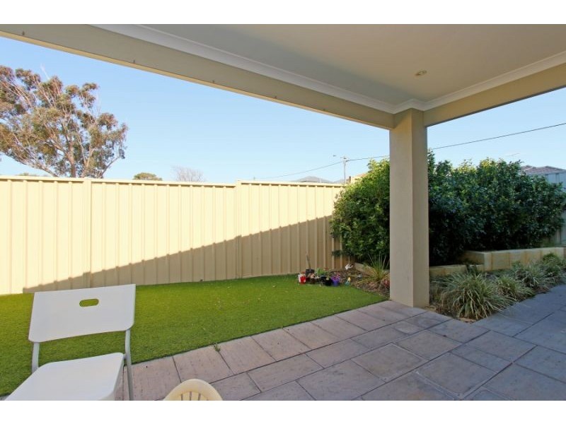 128c Huntriss Road, Doubleview WA 6018