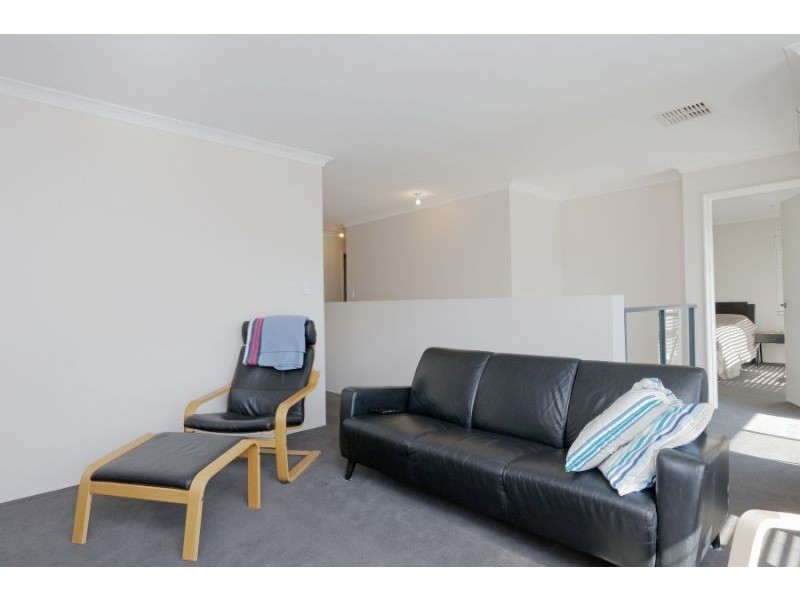 128c Huntriss Road, Doubleview WA 6018