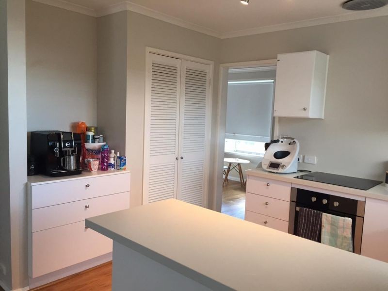 8 Red Knights Road, Sandy Bay TAS 7005