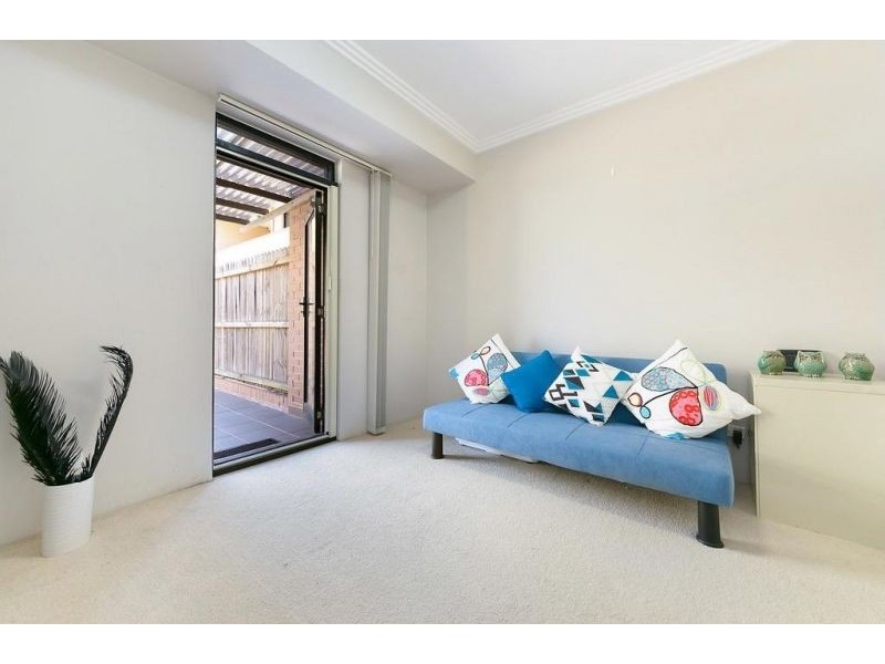17/24-28 Reid Avenue, Westmead NSW 2145