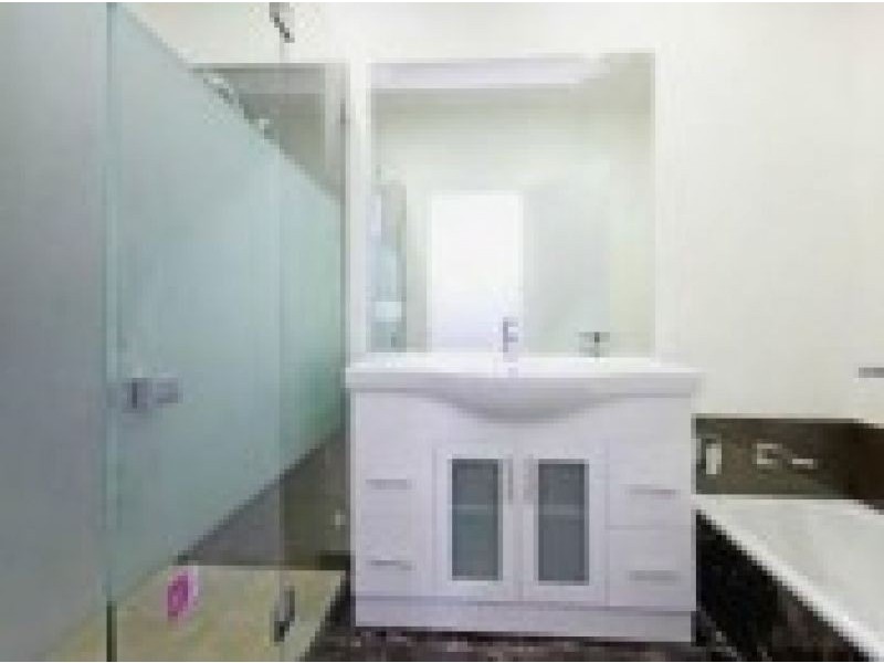 2/10 Highlands Street, Albion QLD 4010