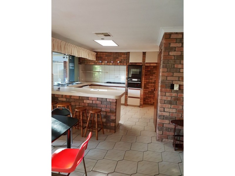 99 Hamilton Street, Cannington WA 6107