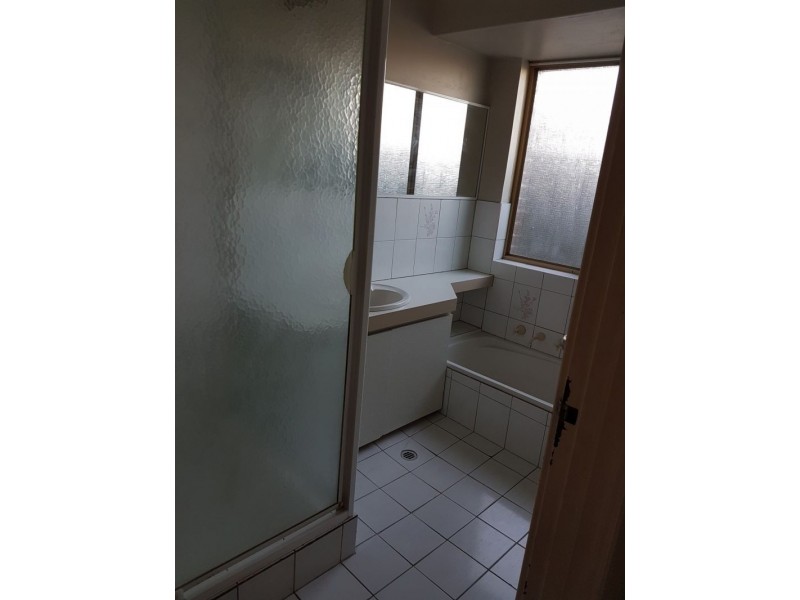 99 Hamilton Street, Cannington WA 6107