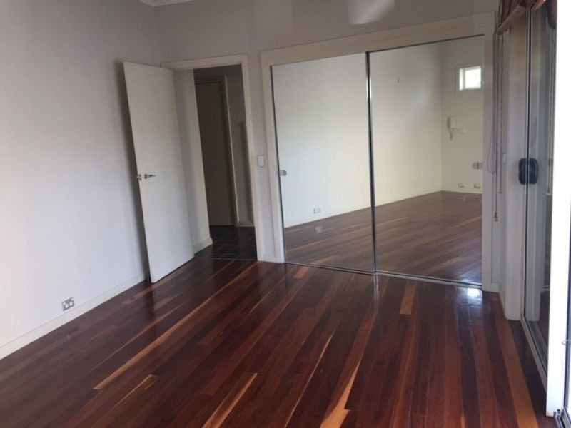 4 Morley Mews, Port Melbourne VIC 3207