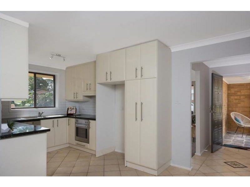 2 Gleneagle Parade, North Nowra NSW 2541