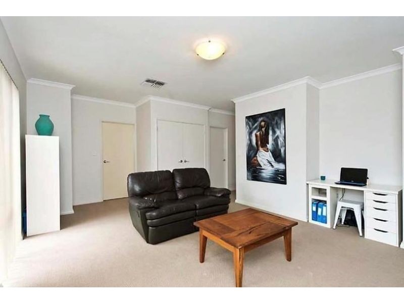 4/56 Spinnaker Heights, Yangebup WA 6164